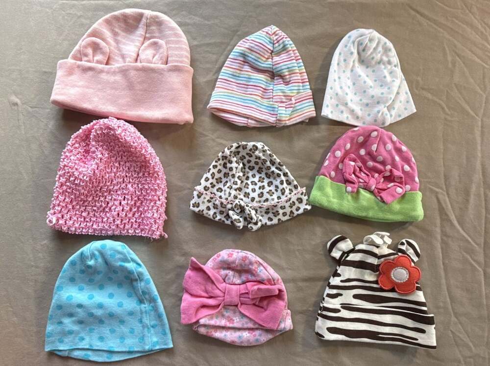 Gerber Newborn Infant Baby Hats Lot of 9 Size Newborn